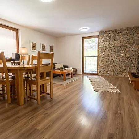 Fatrapark 2 Hrabovo - Hlavná Recepcia Ruzomberok